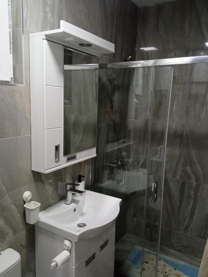 Studio Lotos Belgrade Extérieur photo